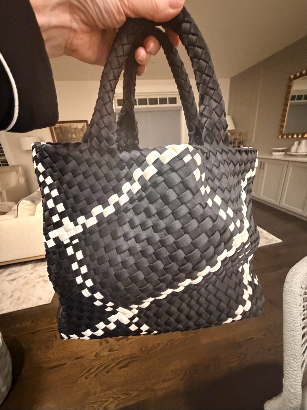 Woven Tote Bag with Contrast Diamond Pattern - Black & White